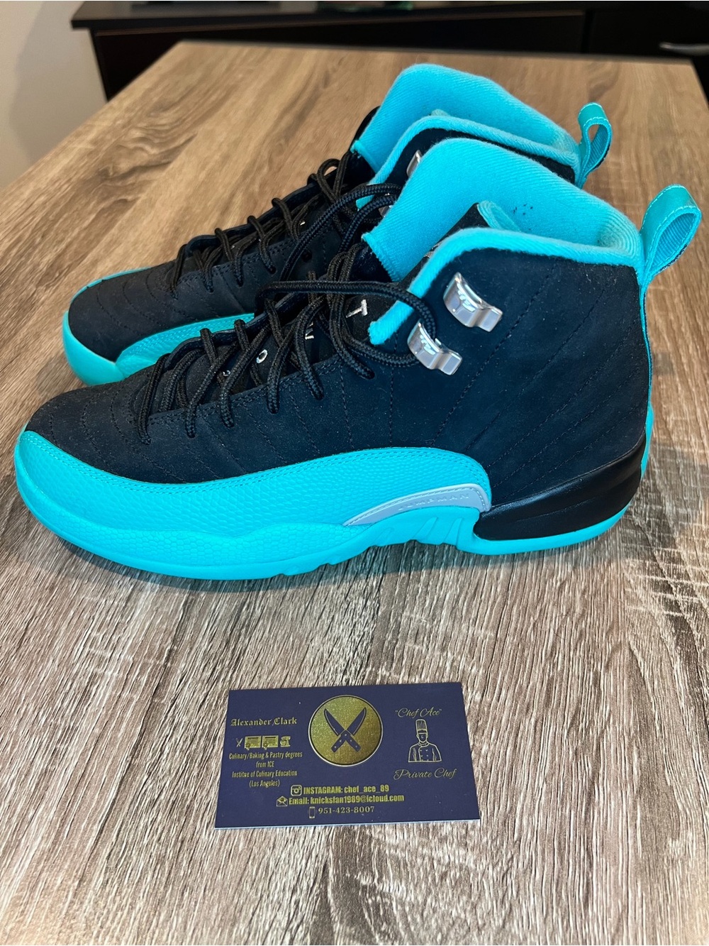 Like New Jordan jade green Tiffany’s